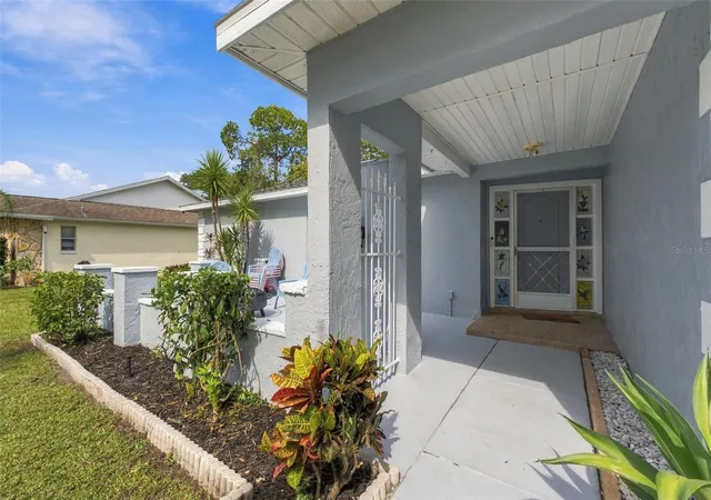 Photo 3 of Single family home for sale at 3300 Player Dr, New Port Richey, FL 34655 | MLS# W7889934 | Listing updated on 2026-10-01