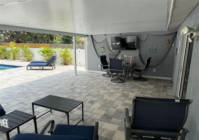 Photo 3 of Single family home for sale at 1415 36th Street W, Bradenton, FL 34205 | MLS# A4707906 | Listing updated on 2026-10-07