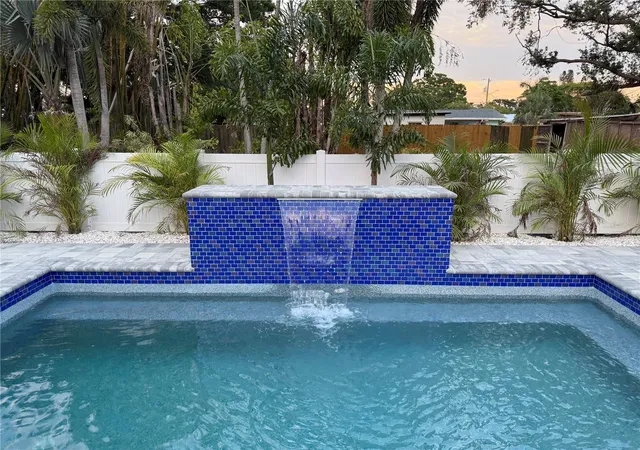 Photo 1 of Single family home for sale at 1415 36th Street W, Bradenton, FL 34205 | MLS# A4707906 | Listing updated on 2026-10-07