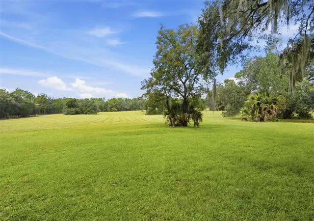 Photo 3 of Single family home for sale at 29025 SE 150th Street, Altoona, FL 32702 | MLS# G5118435 | Listing updated on 2026-10-05