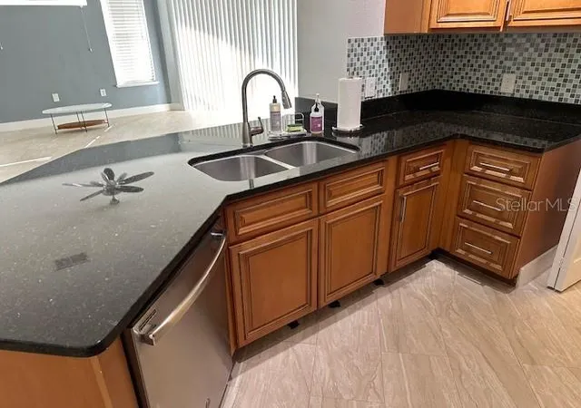 Listing Photo 5 - Condo for sale in building located at 6159 Metrowest Blvd, Orlando, FL 32835 - Unit #108