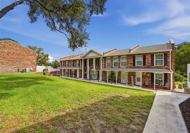 Photo 1 of Condo for sale at 5850 Cypress Gdns Blvd #303, Winter Haven, FL 33884 | MLS# L4965447 | Listing updated on 2026-10-02