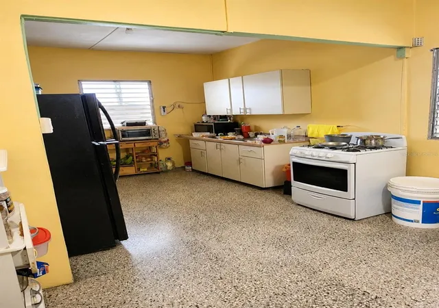 Photo 3 of Single family home for sale at Calle Principal Bda Buena Vista, San Juan, PR 00917 | MLS# PR9124576 | Listing updated on 2026-09-30