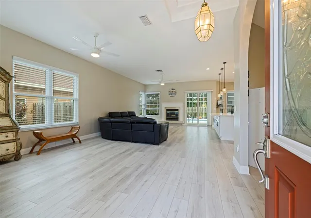 Photo 3 of Single family home for sale at 903 Whippoorwill Dr, Palm Harbor, FL 34683 | MLS# TB8553434 | Listing updated on 2026-10-05