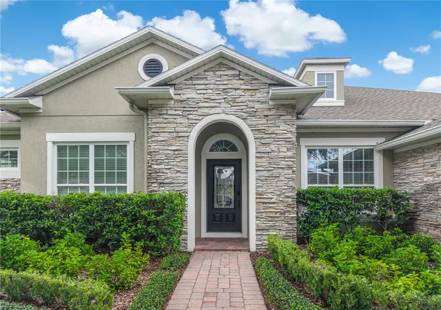 Photo 4 of Single family home for sale at 4244 Isle Vista Ave, Belle Isle, FL 32812 | MLS# O6446039 | Listing updated on 2026-10-23