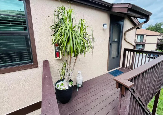Photo 4 of Condo for sale at 4022 Beaver Ln #800H, Port Charlotte, FL 33952 | MLS# C7531384 | Listing updated on 2026-10-02