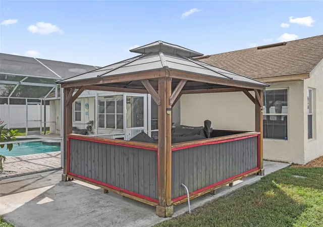 Photo 3 of Single family home for sale at 1601 Ross Dr, Deltona, FL 32738 | MLS# O6446040 | Listing updated on 2026-10-02
