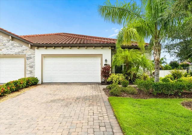 Photo 1 of Single family home for sale at 2505 Avolet Ct, Bradenton, FL 34211 | MLS# A4707909 | Listing updated on 2026-10-03