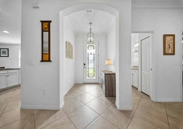 Photo 4 of House for sale at 2505 Avolet Ct, Bradenton, FL 34211 | MLS# A4707909 | Listing updated on 2026-10-03