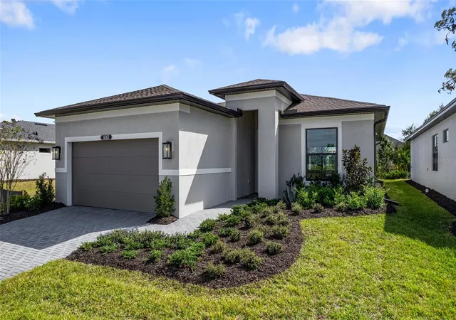 Photo 1 of Single family home for sale at 14363 Hammock Oak St, Parrish, FL 34219 | MLS# W7889939 | Listing updated on 2026-09-30