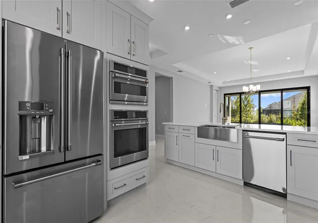 Photo 3 of Single family home for sale at 14363 Hammock Oak St, Parrish, FL 34219 | MLS# W7889939 | Listing updated on 2026-09-30