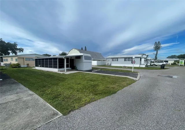 Photo 3 of Land for sale at 3275 26 Th Ave E #84, Bradenton, FL 34208 | MLS# A4707911 | Listing updated on 2026-10-02