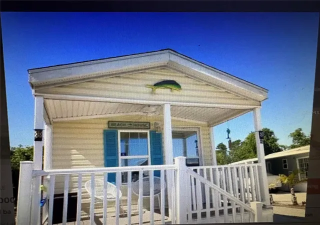 Photo 3 of Manufactured home for sale at 32 Grassy Lake Cir, Lake Placid, FL 33852 | MLS# O6446048 | Listing updated on 2026-09-30
