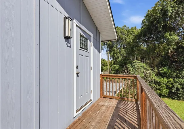 Photo 4 of Single family home for sale at 4479 Fairview Ave, Orlando, FL 32804 | MLS# O6446051 | Listing updated on 2026-10-08
