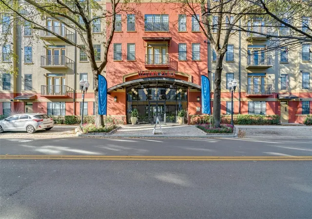 Condo for sale at 911 N Orange Ave #411, ORLANDO, FL 32801 | MLS# O6446054