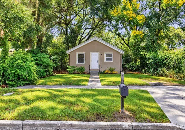 Photo 3 of Single family home for sale at 617 Citrus St, Orlando, FL 32805 | MLS# O6446056 | Listing updated on 2026-10-05