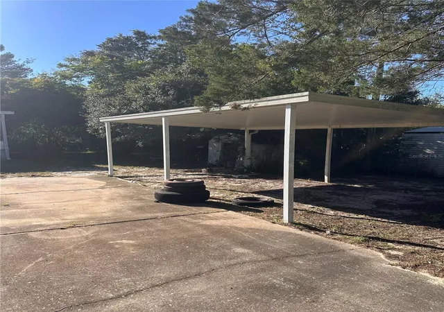Photo 4 of Sale Pending at 8323 Evergreen, Brooksville, FL 34613 | MLS# W7889946 | Listing updated on 2026-10-06