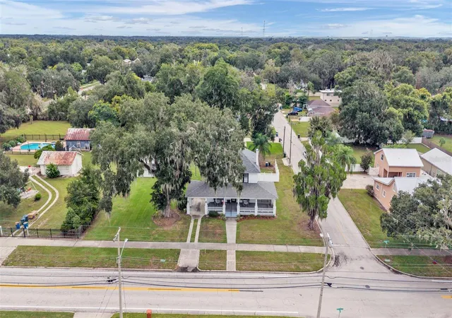 Photo 2 of Single family home for sale at 790 S Broadway Ave, Bartow, FL 33830 | MLS# L4965450 | Listing updated on 2026-10-10