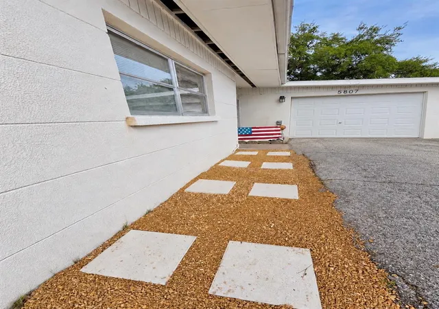 Photo 2 of Single family home for sale at 5807 20th Street W, Bradenton, FL 34207 | MLS# A4707915 | Listing updated on 2026-10-01