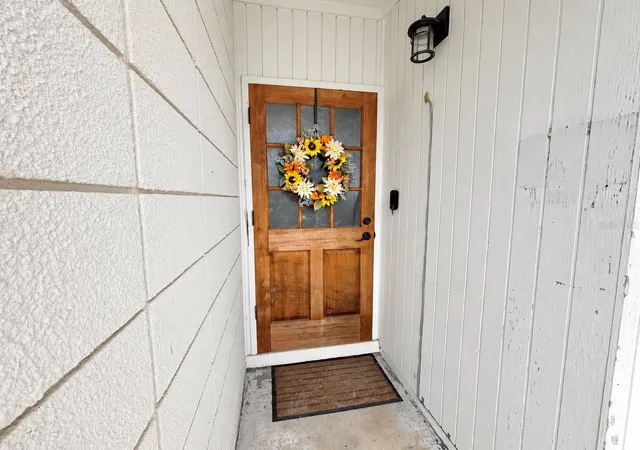 Photo 4 of Single family home for sale at 5807 20th Street W, Bradenton, FL 34207 | MLS# A4707915 | Listing updated on 2026-10-01