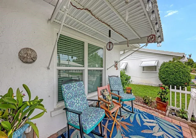 Photo 2 of Single family home for sale at 3802 Chinaberry Rd, Bradenton, FL 34208 | MLS# A4707918 | Listing updated on 2026-10-08
