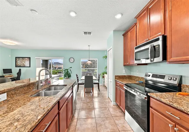 Photo 3 of Single family home for sale at 1917 Hawks View Dr, Ruskin, FL 33570 | MLS# TB8553456 | Listing updated on 2026-10-04