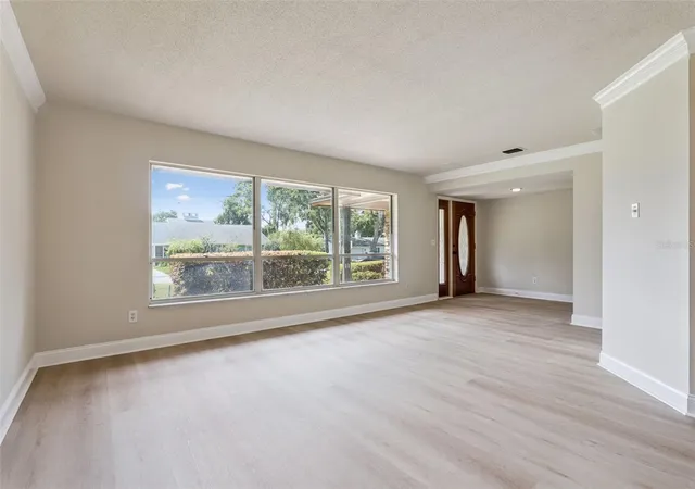 Photo 2 of Single family home for sale at 1417 Noble St, Longwood, FL 32750 | MLS# O6446074 | Listing updated on 2026-10-05