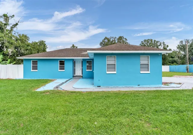Photo 2 of Single family home for sale at 3605 Ewell Rd, Lakeland, FL 33811 | MLS# L4965453 | Listing updated on 2026-10-02