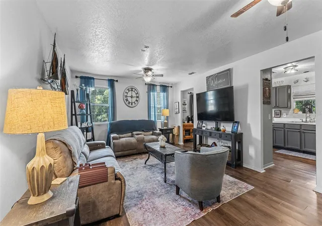 Photo 4 of Single family home for sale at 1557 Starling Rd, Eagle Lake, FL 33839 | MLS# L4965455 | Listing updated on 2026-10-03