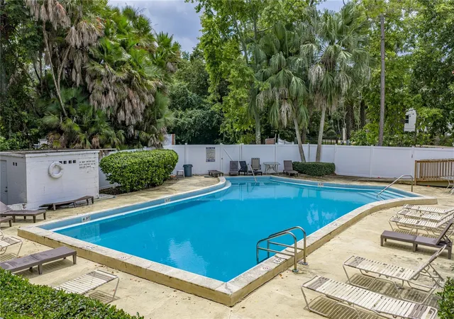 Photo 4 of Condo for sale at 100 El Camino Dr #301, Winter Haven, FL 33884 | MLS# B4902382 | Listing updated on 2026-09-30