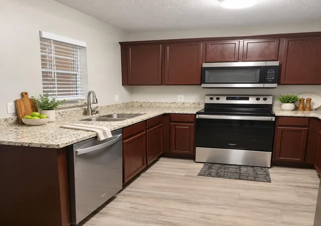 Photo 3 of Townhouse for sale at 239 Castlekeeper Pl, Valrico, FL 33594 | MLS# TB8553468 | Listing updated on 2026-10-06