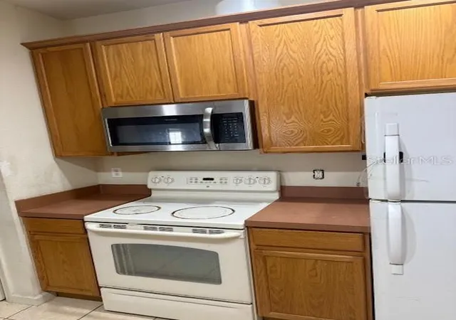 Photo 2 of Condo for sale at 3025 Greystone Loop #302, Kissimmee, FL 34741 | MLS# O6446083 | Listing updated on 2026-09-30