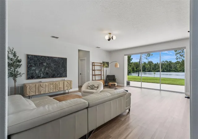 Photo 3 of Single family home for sale at 10072 Oak Quarry Dr, Orlando, FL 32832 | MLS# O6446085 | Listing updated on 2026-10-05