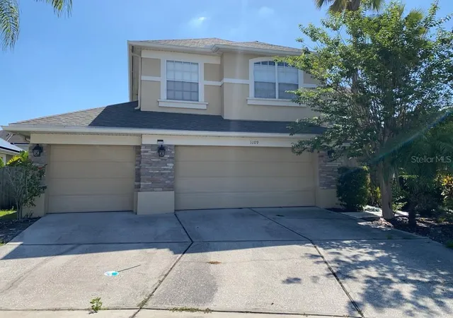 Photo 1 of Single family home for sale at 1109 Landale Ct, Orlando, FL 32828 | MLS# O6446089 | Listing updated on 2026-10-01