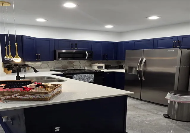 Photo 4 of Townhouse for sale at 14584 Laguna Beach Cir, Orlando, FL 32824 | MLS# S5158560 | Listing updated on 2026-10-04
