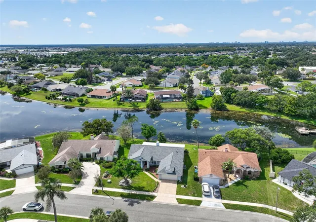 Photo 1 of Single family home for sale at 2925 Eagle Lake Dr, Orlando, FL 32837 | MLS# O6446092 | Listing updated on 2026-10-15