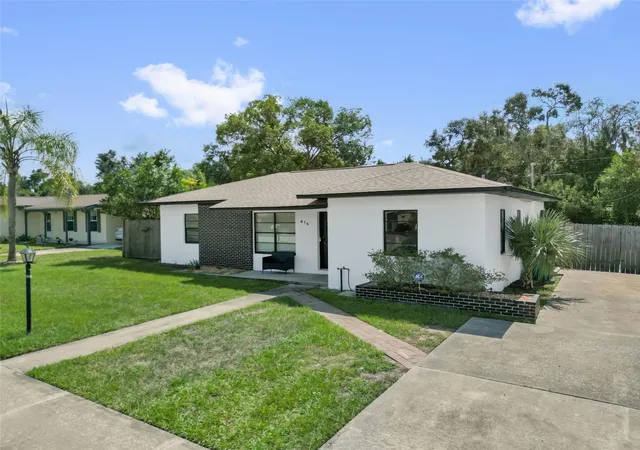 Photo 3 of Single family home for sale at 675 Hager St, Deltona, FL 32725 | MLS# O6446093 | Listing updated on 2026-10-03