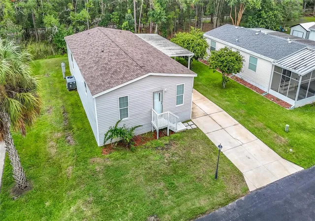 Manufactured home for sale at 2908 Kingswood Cir, BROOKSVILLE, FL 34604 | MLS# TB8553484