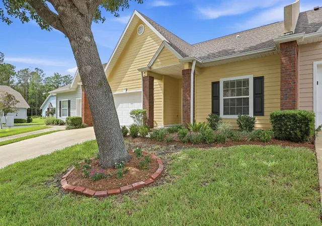 Photo 2 of Townhouse for sale at 10538 Nw 28th Lane, Gainesville, FL 32606 | MLS# GC543877 | Listing updated on 2026-10-07