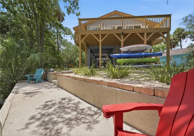 Photo 2 of Single family home for sale at 8180 Anchor Point Dr, Weeki Wachee, FL 34607 | MLS# TB8553488 | Listing updated on 2026-10-02