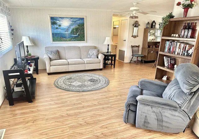 Photo 4 of Manufactured home for sale at 11022 100th Way #76, Largo, FL 33773 | MLS# TB8553490 | Listing updated on 2026-10-04