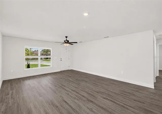 Photo 4 of Single family home for sale at 437 Alvina Ave, Lake Wales, FL 33853 | MLS# TB8553500 | Listing updated on 2026-10-02