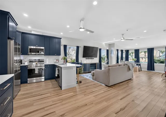 Photo 3 of Single family home for sale at 103 Park Cir, Daytona Beach, FL 32117 | MLS# FC321797 | Listing updated on 2026-10-05