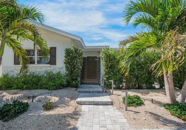 Photo 2 of Single family home for sale at 2482 Wisteria St, Sarasota, FL 34239 | MLS# A4707931 | Listing updated on 2026-10-08