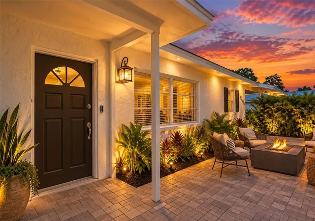 Photo 3 of Single family home for sale at 2482 Wisteria St, Sarasota, FL 34239 | MLS# A4707931 | Listing updated on 2026-10-08