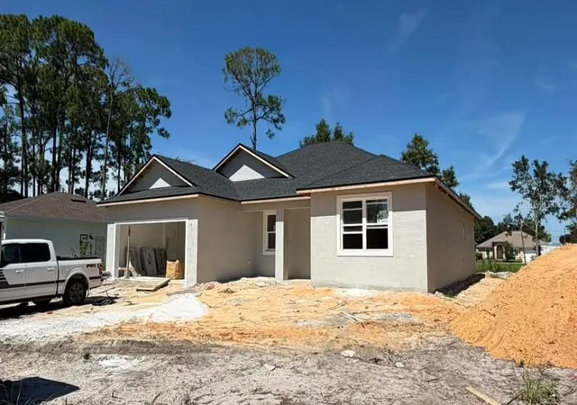 Photo 2 of Single family home for sale at 200 Memorial Dr, Sebring, FL 33870 | MLS# O6446108 | Listing updated on 2026-10-01