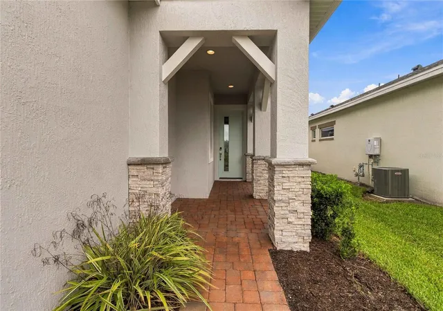 Photo 3 of Single family home for sale at 5031 Dancy Ln, Saint Cloud, FL 34772 | MLS# S5158568 | Listing updated on 2026-10-07