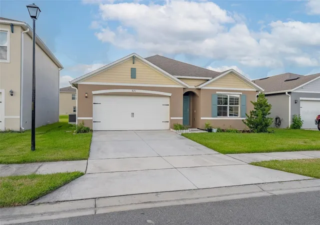 Photo 2 of Single family home for sale at 4171 Basinside Ct, Sanford, FL 32771 | MLS# O6446113 | Listing updated on 2026-10-08