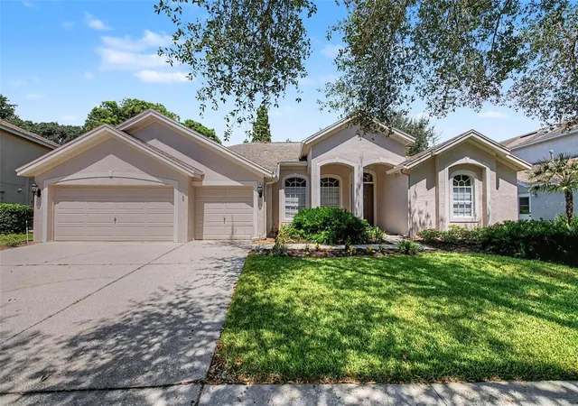 Photo 1 of Single family home for sale at 19205 Autumn Woods Ave, Tampa, FL 33647 | MLS# TB8553512 | Listing updated on 2026-10-04