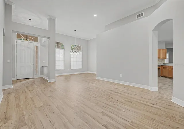Photo 4 of Single family home for sale at 19205 Autumn Woods Ave, Tampa, FL 33647 | MLS# TB8553512 | Listing updated on 2026-10-04
